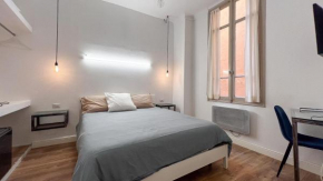 Chambre moderne, proche Monaco